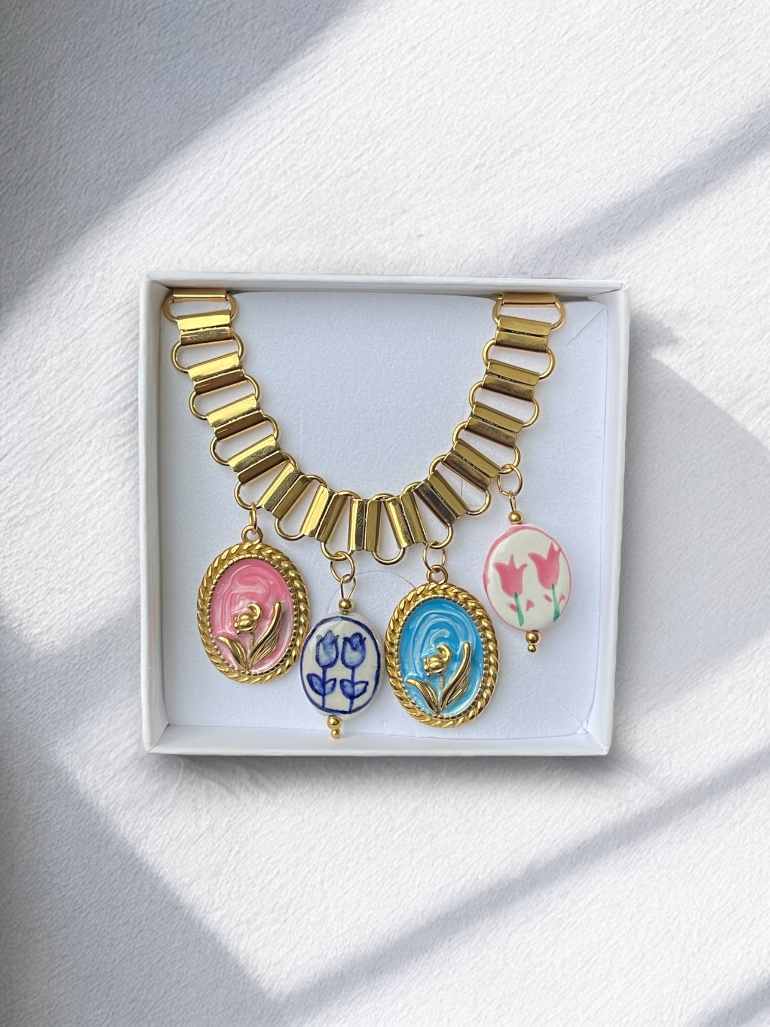 Ciondolo Pink Roses - Apparel & Accessories > Jewelry > Charms & Pendants - Genesi Gioielli