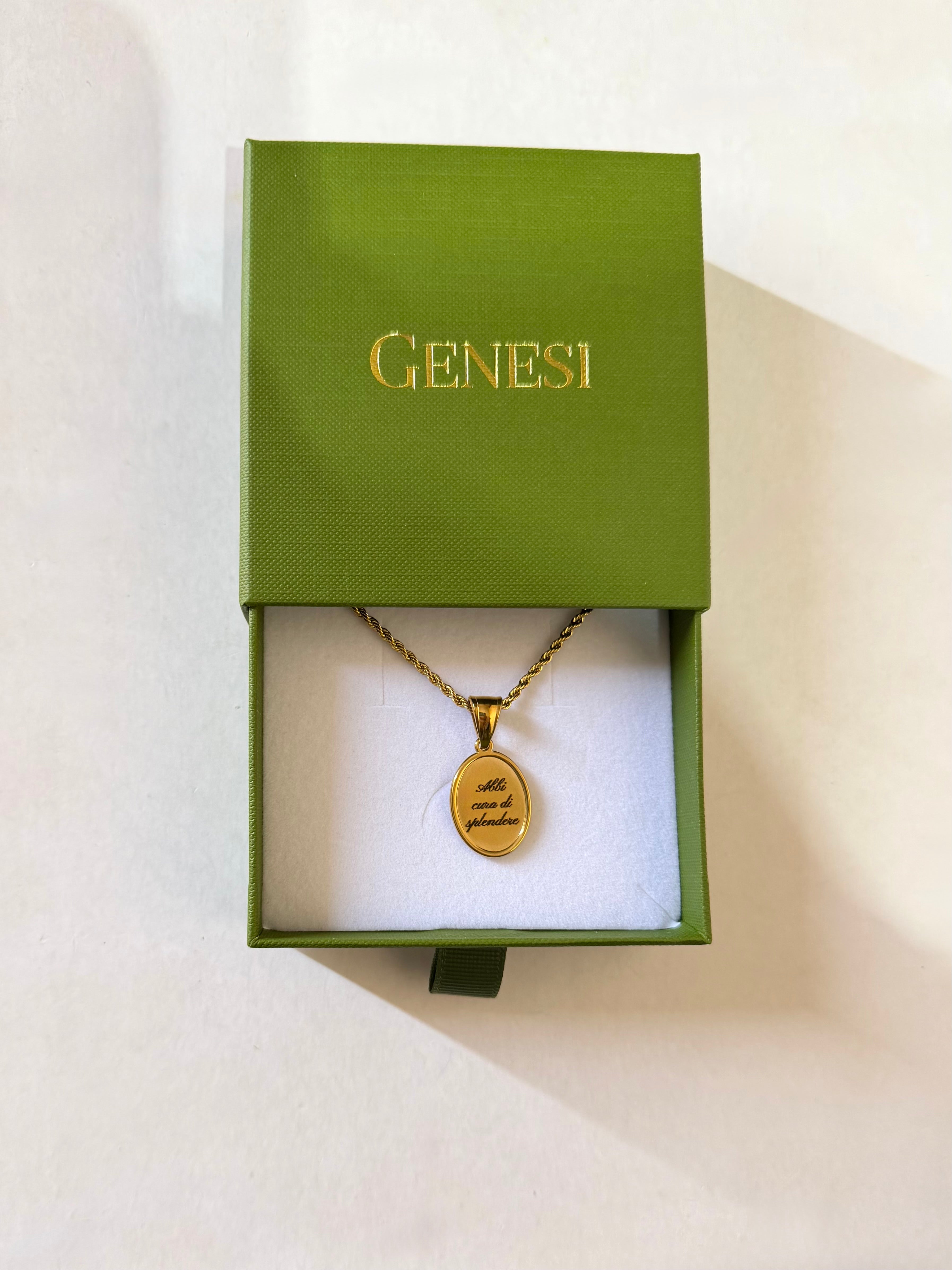 Ciondolo Ovale vintage personalizzabile